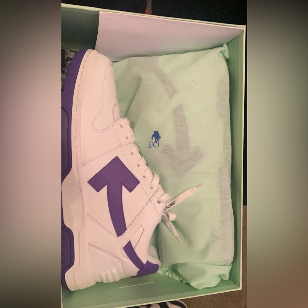 Off White Sneakers